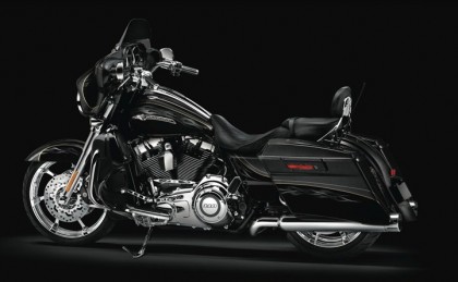 12-cvo-street-glide-customized